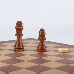 Schach, ein intellektuelles Spielzeug für zwei Spieler Chess