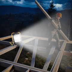 Hengda LED Baustrahler 50W-200W, Arbeitsleuchte IP66 Wasserdicht, LED-Strahler mit 3M Kabel, und Faltbarer Ständer, 6000K Kaltweiß Fluter für Werkstatt  (mit Stecker)