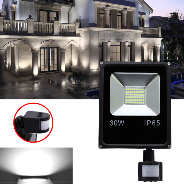 Hengda® LED Fluter mit Bewegungsmelder 30W Kaltweiß außen Strahler Baustrahler Baulicht Außenbeleuchtung für Garten Auffahrt Garage Garagenhof 