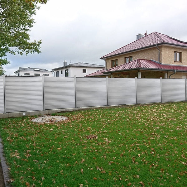 Hengda WPC Sichtschutz Zaun Grau (8 Zaun inkl. 9 Pfosten)